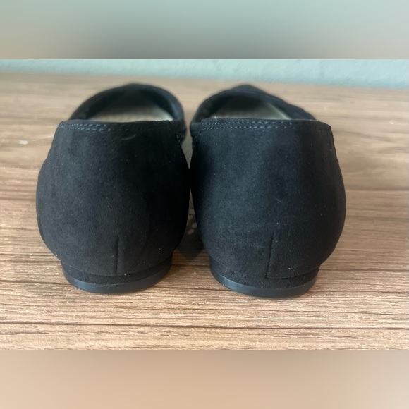 JESSICA SIMPSON BLACK SLEEK SEXY CHIVESY FLAT SIZE 8M - Picture 3 of 7